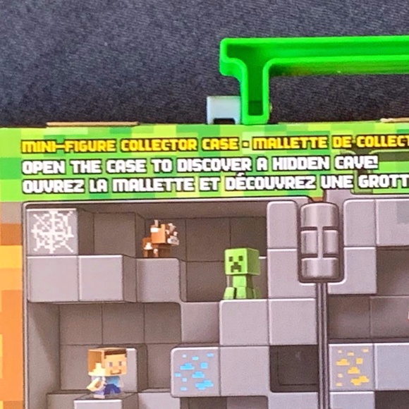Minecraft Mini Figure Collector Case BNIB - Picture 4 of 7